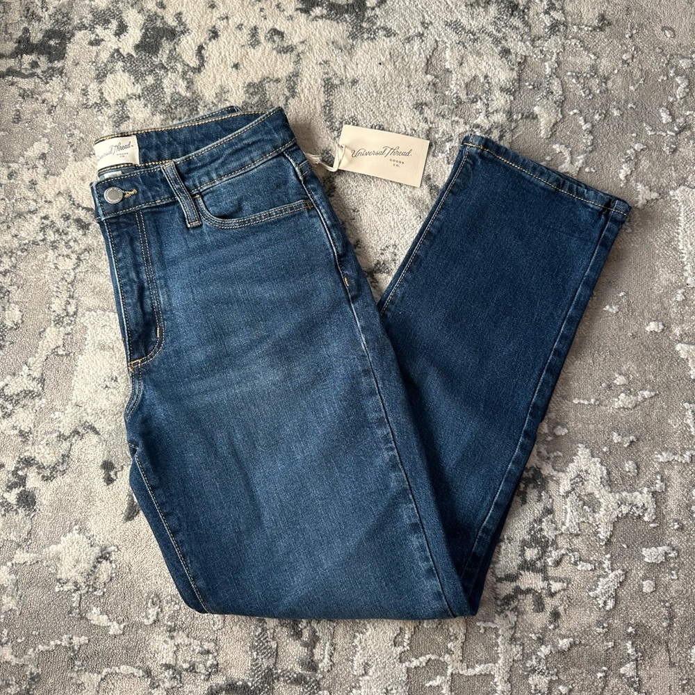 Universal Thread High Rise Straight Jean Size 2